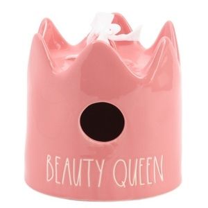🎁 NIB! Rae Dunn Beauty Queen Pink Large Birdhouse w/ Ribbon and Tag!